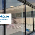 Professionelle Fensterreinigung von Clean-Alpin Gebäudereinigung Innsbruck